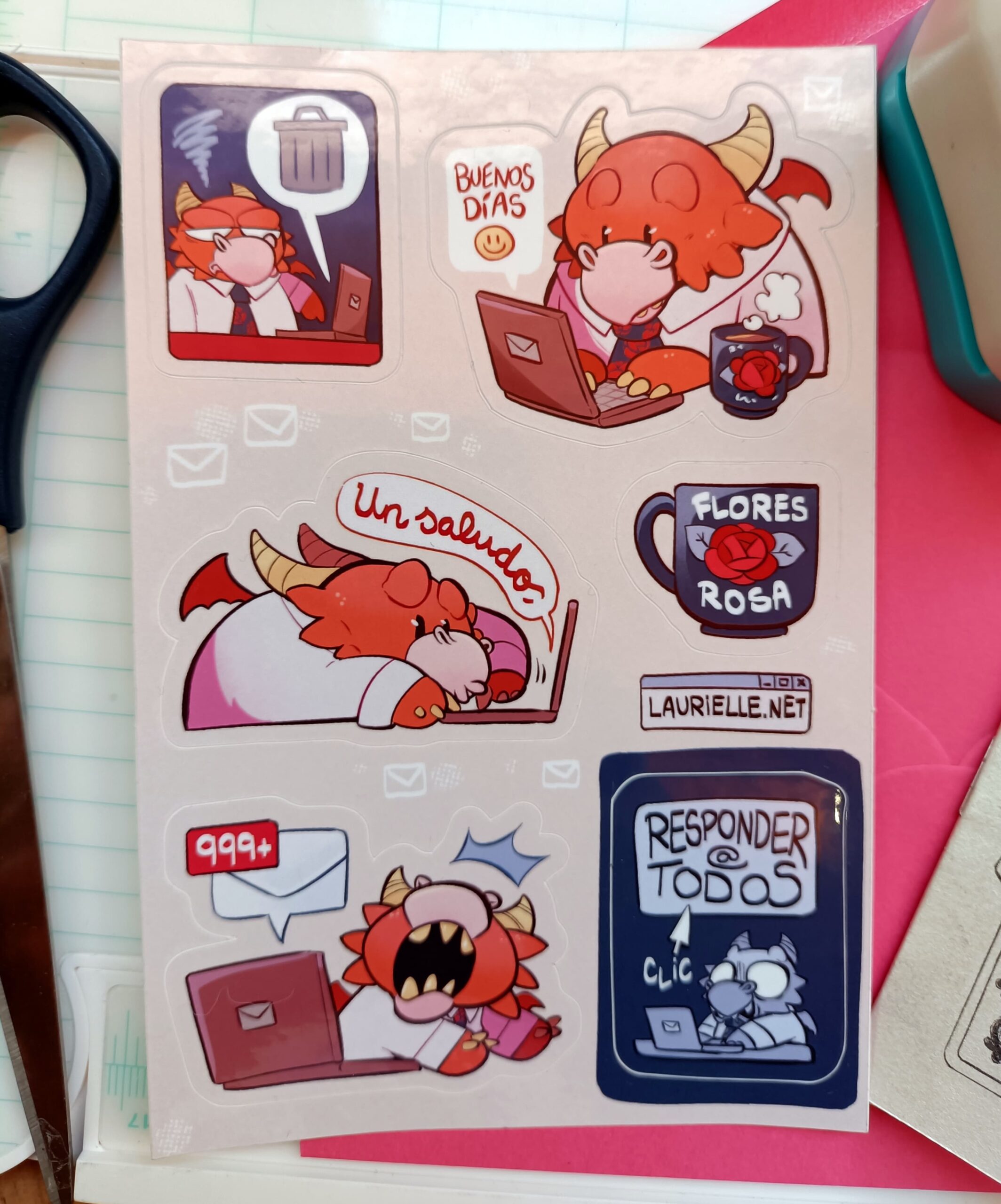 Foto de una hoja de pegatinas de fondo beige con un dragón naranja escribiendo emails, sufriendo por tener la bandeja llena o responder a todos, borrándolos...